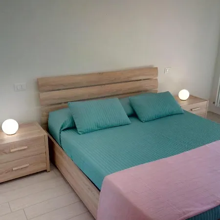 Apartment Delizioso Residence Vista Lago Desenzano del Garda